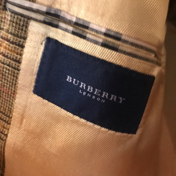 Burberry 100% Wool Sport Coat!